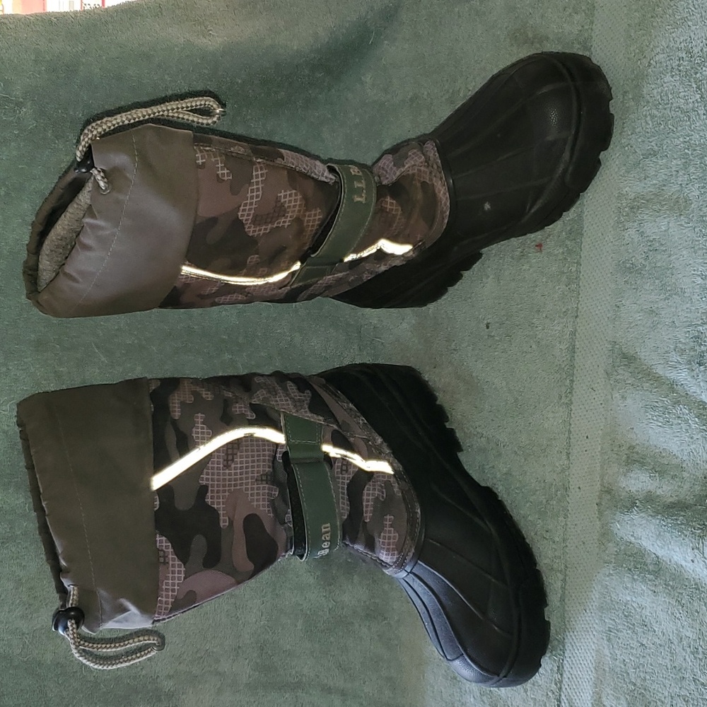 LL Bean camouflage winter boots